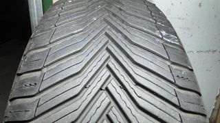 4 neumáticos CONTINENTAL ALLSEASON SUV 235/55 R19