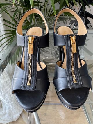 Sandalias Michael Kors Tacón Cremallera Dorada