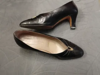 Zapatos de piel negros Talla 38