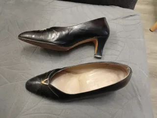 Zapatos de piel negros Talla 38