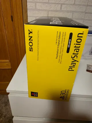 PlayStation 5 Edición Limitada 30 aniversario