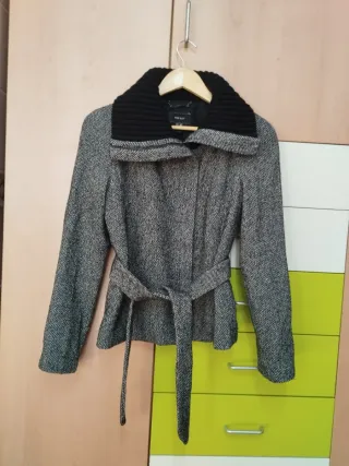 Chaqueta Mango Mujer Gris y Negra