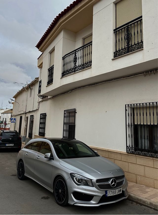 Mercedes-Benz Clase CLA 220 2016