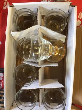 Bicchierini in vetro ambra e trasparenti