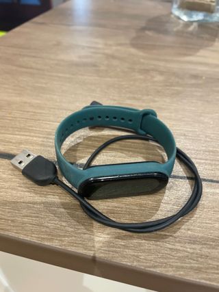 Smartband Xiaomi Mi Band 5 con cargador
