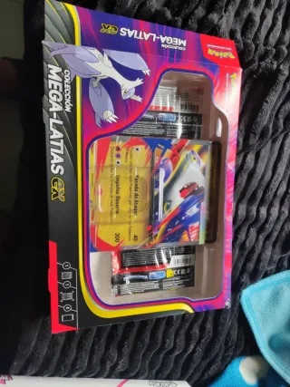 Colección Mega Latias EX Pokémon Caja