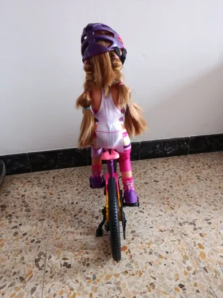 Muñeca Nancy Bicicleta