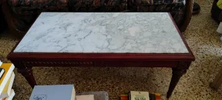 Tavolino in marmo e legno