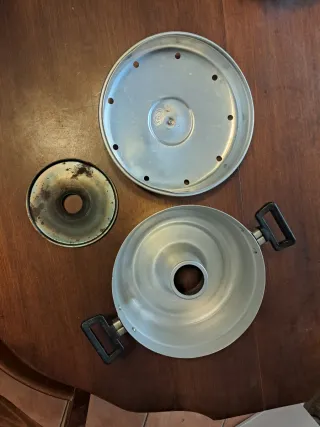 Padella in alluminio e plastica