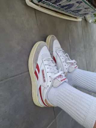 Zapatillas Reebok Blancas y Rojas