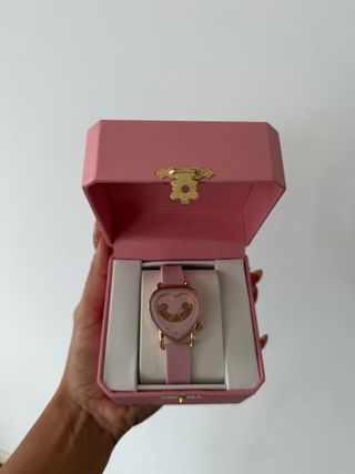 Reloj Juicy Couture Corazón Rosa y Dorado