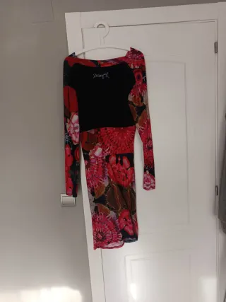 Vestido Desigual floral manga larga