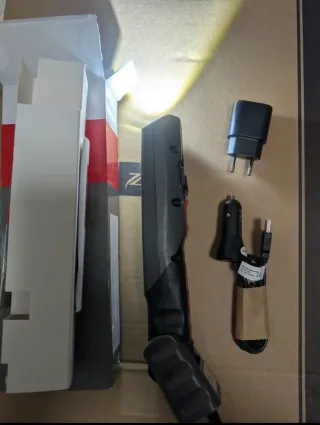 Linterna LED Wurth Recargable