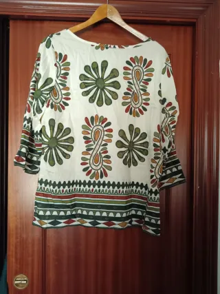 Camisola estampada multicolor mangas largas