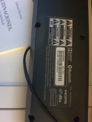 Barra de Sonido LG LAS452H con Subwoofer.