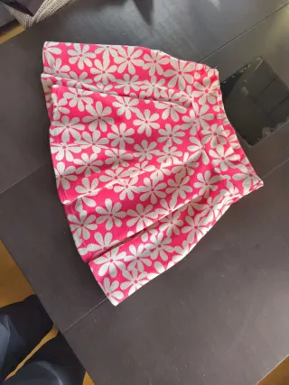 Minifalda flores rosa y blanco