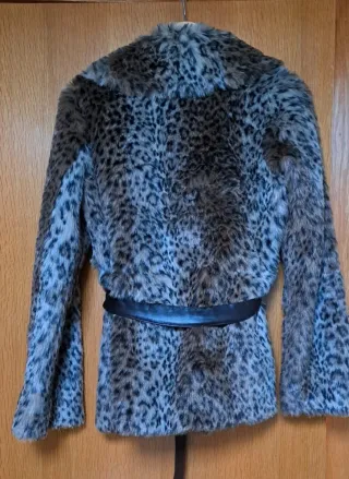 Abrigo piel sintética Formula J Talla M