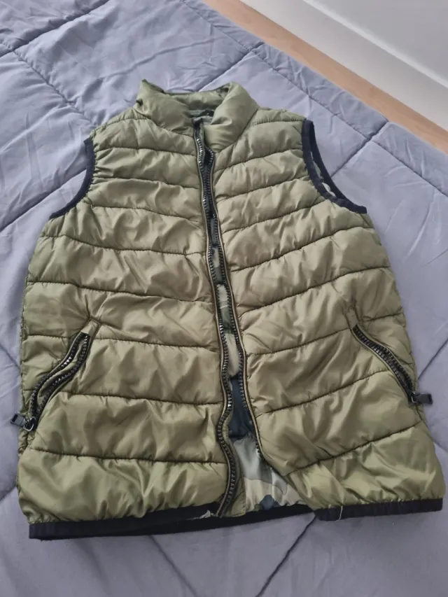 Chaleco acolchado niño verde
