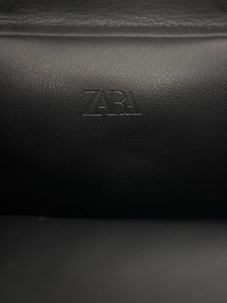 Mochila Zara Negra