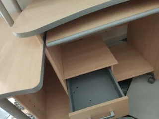 Escritorio madera y metal beige/gris