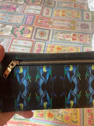 Cartera de mujer con estampado