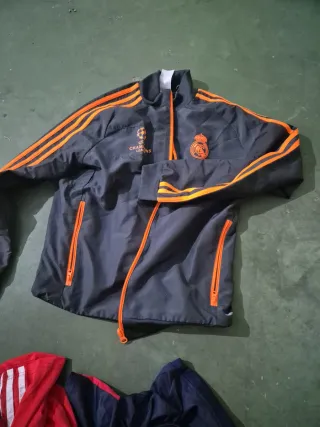 Chaqueta Real Madrid Adidas Gris