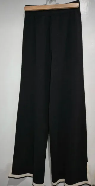 Conjunto negro de dos piezas