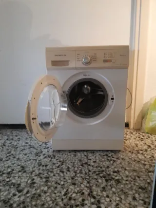 Lavadora Daewoo en buen estado