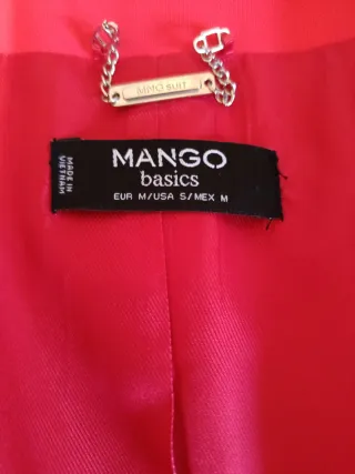 Chaqueta de vestir roja corta