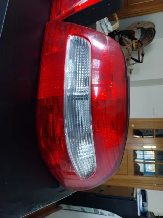 Pilotos Traseros Volvo C70