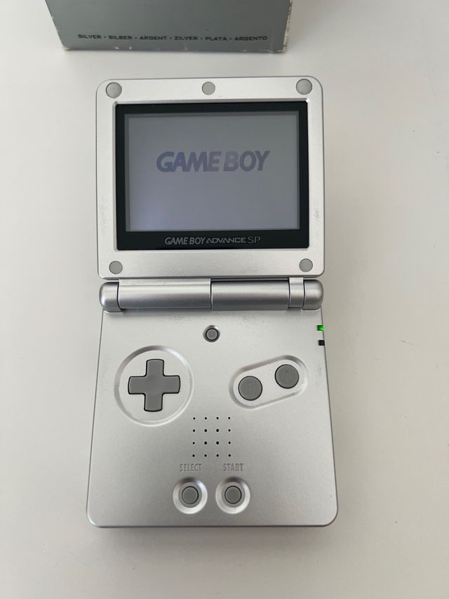 Nintendo Game Boy Advance SP Plata con caja