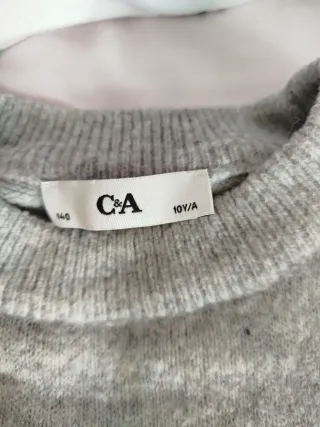 Ropa niña T.10-12 (Minnie mouse, Stitch, navidad)