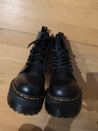 Botas Originales!!! Dr. Martens JADON Talla 36