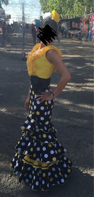 Traje de flamenca gitana