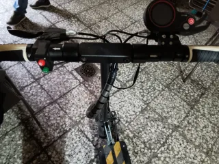 Patinete Eléctrico Negro para pieza