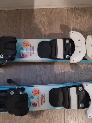 Esquís infantiles para iniciación
