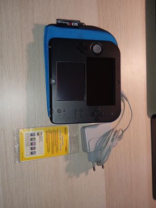 Nintendo 2DS Blu e Nero