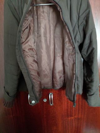Cazadora marrón talla 46/48