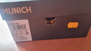 Zapatillas Munich T39 Nuevas