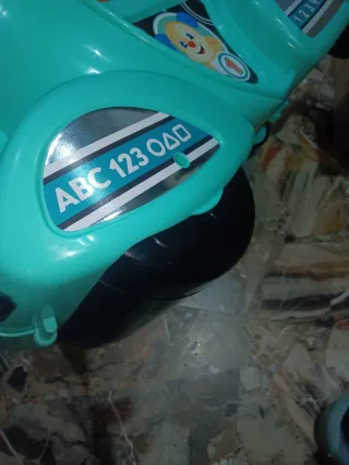 Moto correpasillos Fisher Price