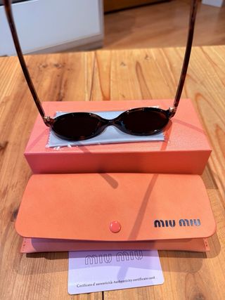 Gafas de sol Miu Miu Tortoise