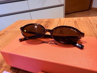 Gafas de sol Miu Miu Tortoise