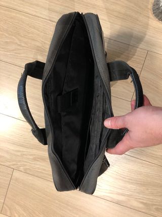 Maletín Asus gris para portátil