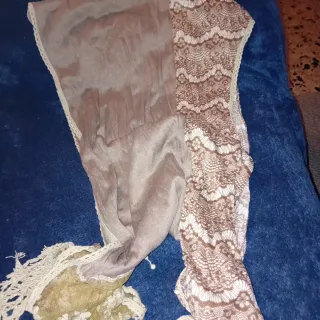 Sciarpa leggera blu e beige