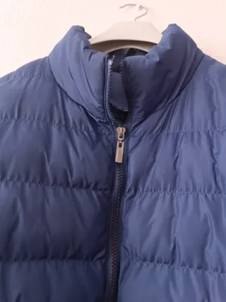 Cazadora acolchada azul hombre