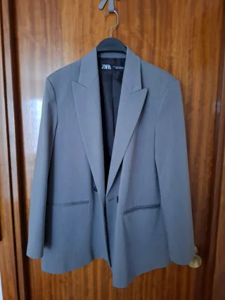 Americana Oversize Gris Zara Talla S