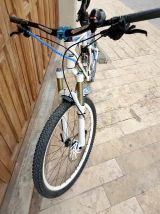 Bicicleta MTB