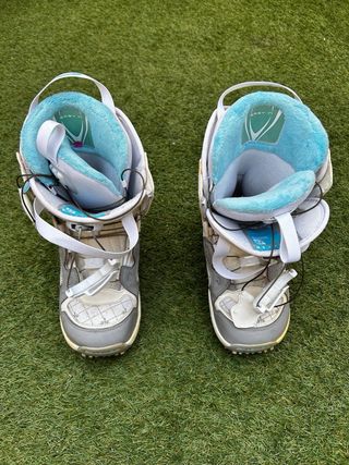 Tabla Snow Burton + Fijaciones + Botas 39