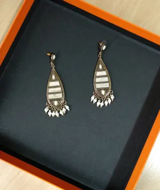 Pendientes largos