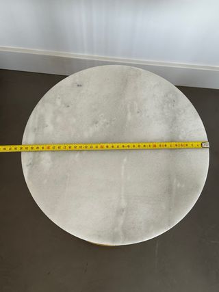 Tavolino ausiliario in marmo e metallo dorato